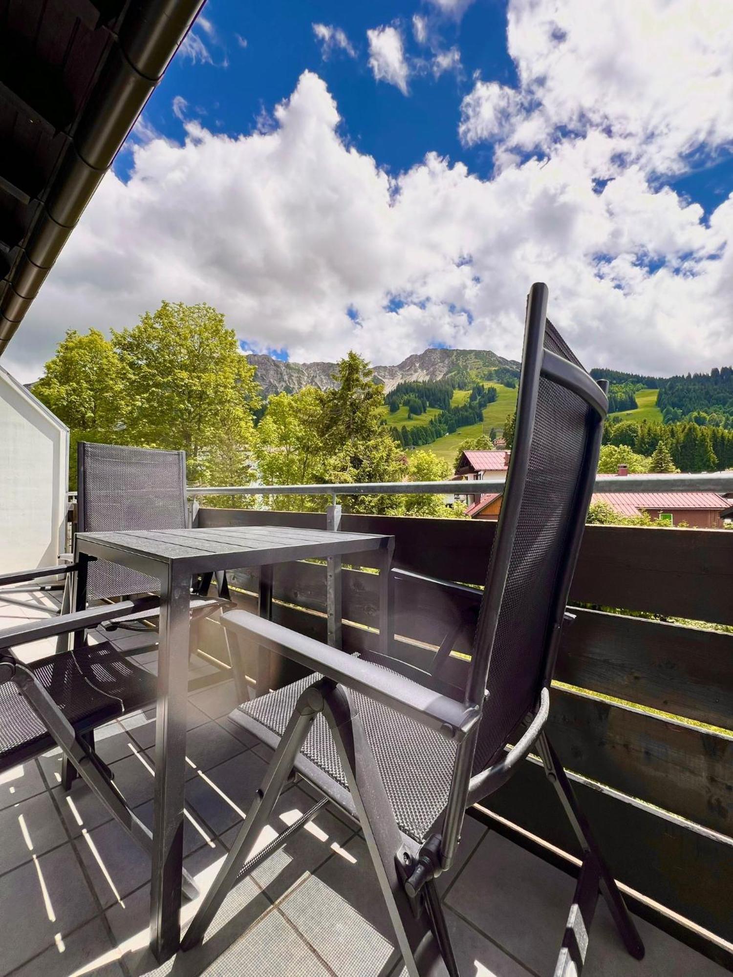 オーバーヨッホBergnest Iseler Mit Panoramablickアパートメント エクステリア 写真